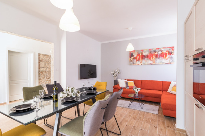 Interijer, Villa Grotta Istriana Pula, s bazenom, blizu centra i Arene Pula