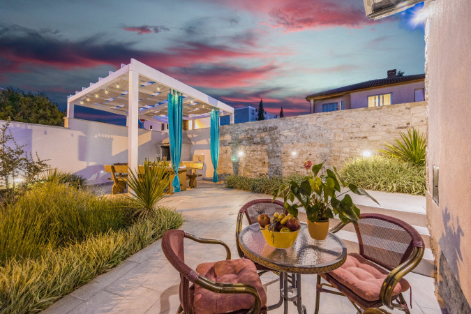 Eksterijer, Villa Grotta Istriana Pula, s bazenom, blizu centra i Arene Pula