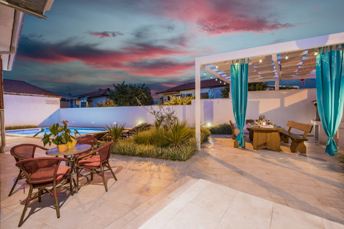 Eksterijer, Villa Grotta Istriana Pula, s bazenom, blizu centra i Arene Pula