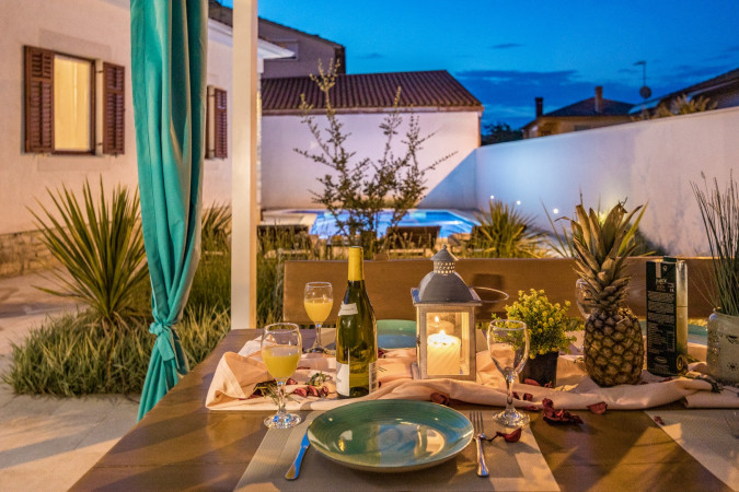 Eksterijer, Villa Grotta Istriana Pula, s bazenom, blizu centra i Arene Pula